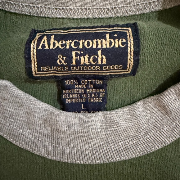 Vintage Abercrombie & Fitch Green Men's Spell-out Ringer Shirt — Size Large - Picture 4 of 8